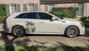 Cadillac CTS-V Sport Wagon 2014 года 